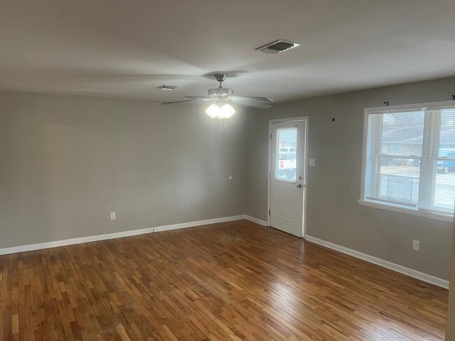 Photo - 3 Bed 2 Bath Home