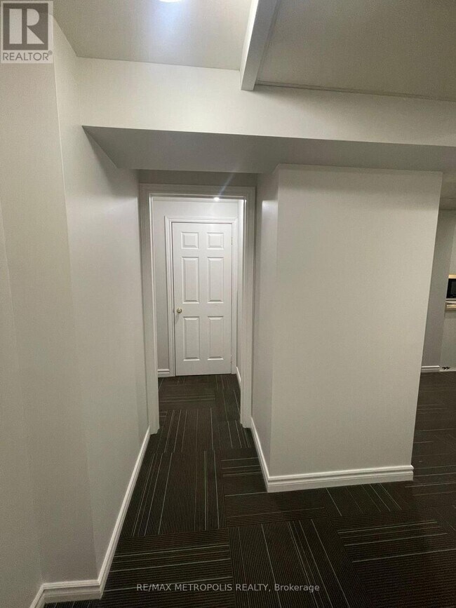 Photo - 58 Whitefoot Crescent