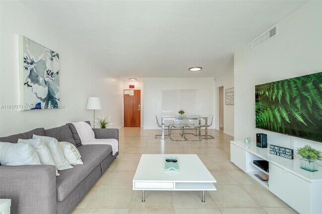 Photo - 3801 S Ocean Dr Unit 9T