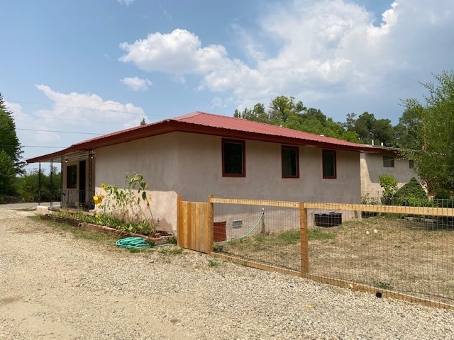 Building Photo - 127 Oakley Ln Rental