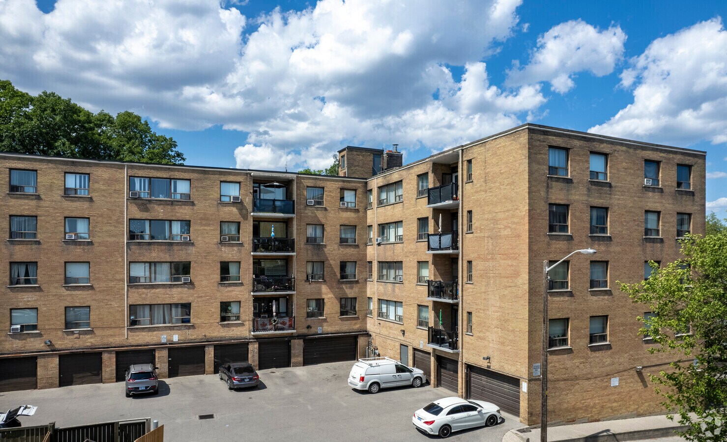 Photo - South Kingsway