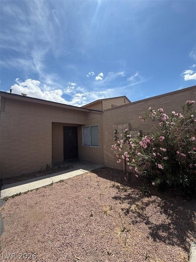 Building Photo - 5218 Greene Ln