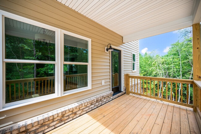 Photo - 415 Kershaw Dr