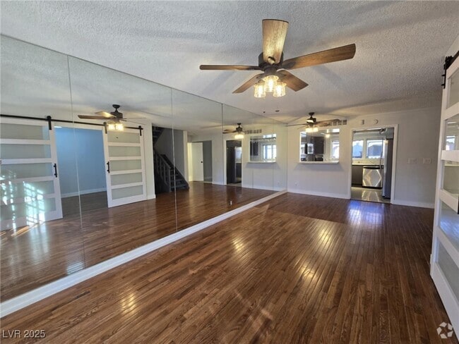 Building Photo - 2953 Calle Grande Rental