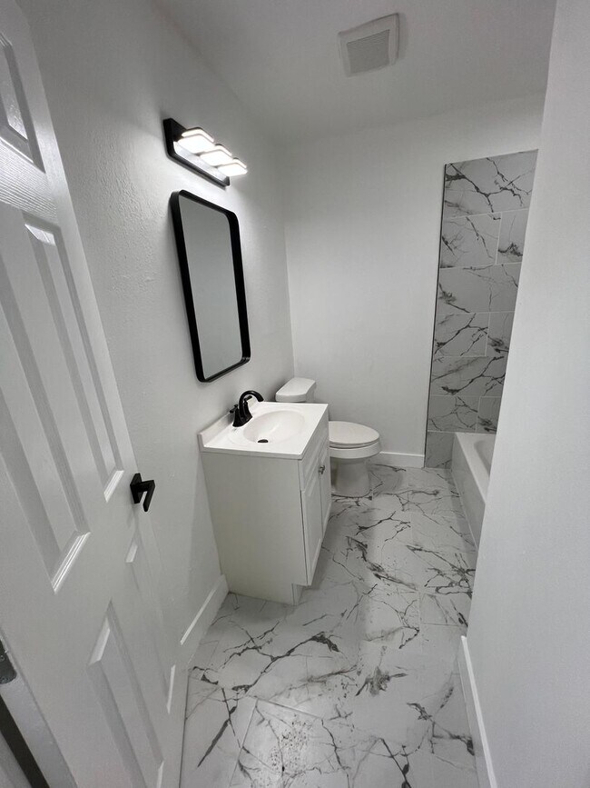 Photo - Gorgeous all renovated Home in Houston TX,...