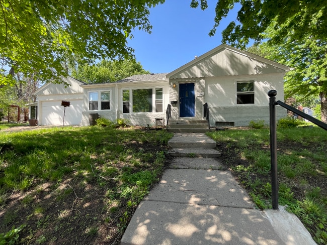 Building Photo - 6444 16th Ave S