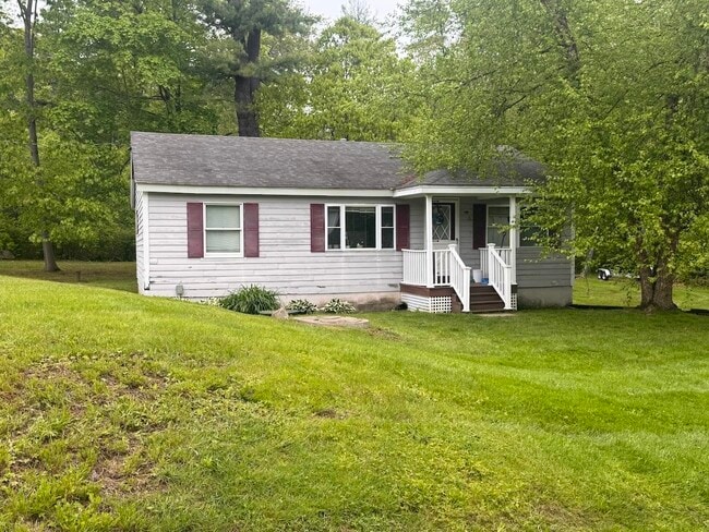 3 Pine Crest Dr