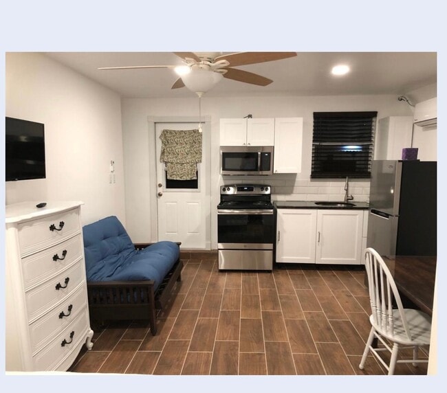 Photo - 2808 W San Isidro St