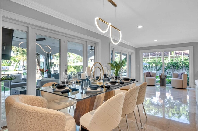 Photo - 2323 Delmar Pl