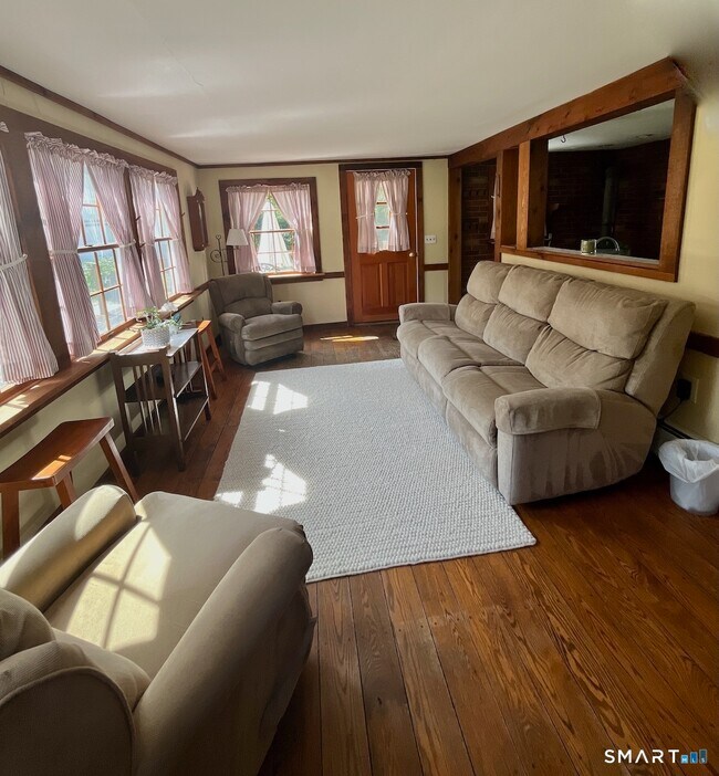 21 Wells Hill Rd