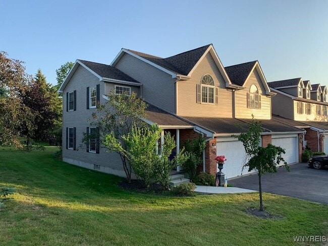 Building Photo - 1701 Forest Edge Dr Rental