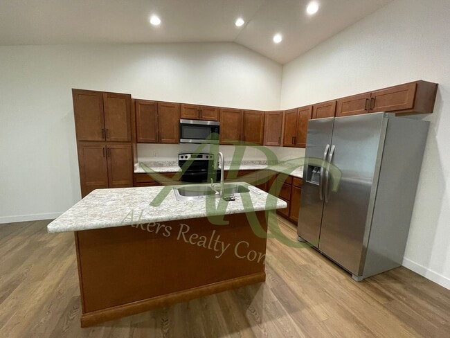 Photo - Coral 968-970 Unit 968