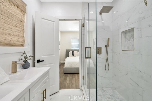 Photo - 1026 W 3rd St Casa