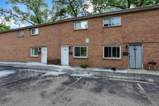 Photo - 2844 Baughman Ave