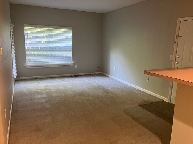 Photo - 2 BR / 2 BA @ The Legends