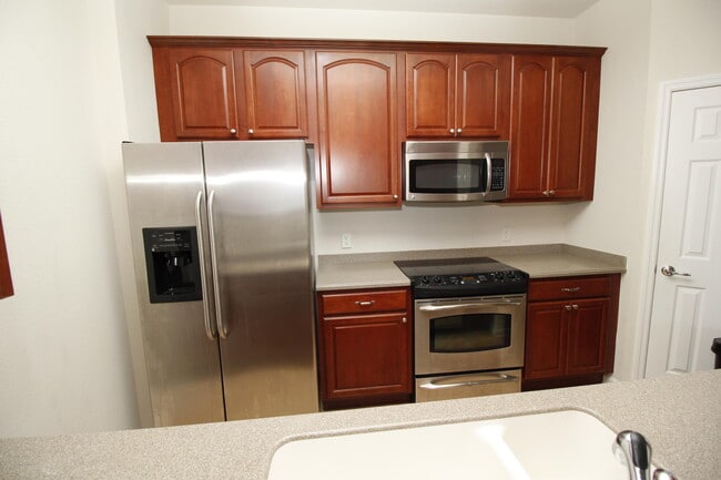 Photo - 1576 Peregrine Cir Unit 402