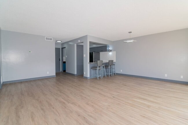 Photo - 6979 Palm Ct Unit 220
