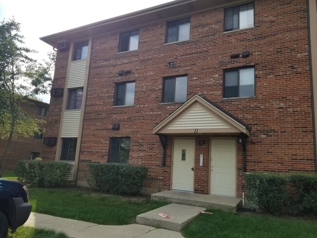 Building Photo - 11 Parkside Ct Unit 6 Rental