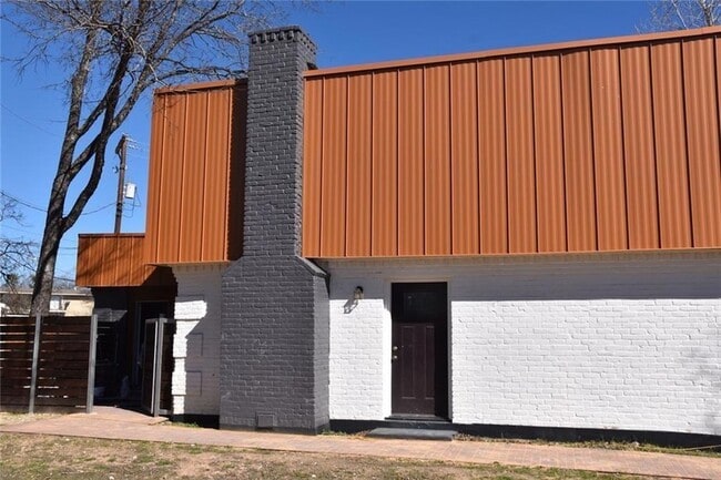 Photo - 4804 W Wind Trail Unit 104