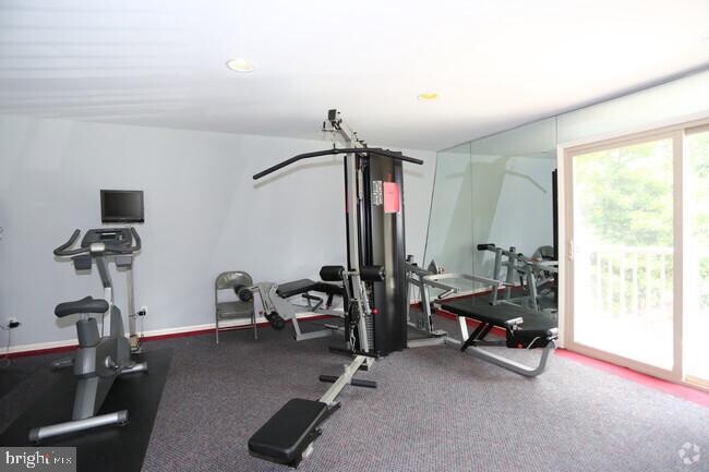 Photo - 717 Country Village Dr Unidad 1B