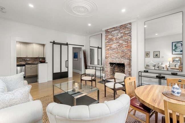 Photo - 30 Hancock St Unit 1