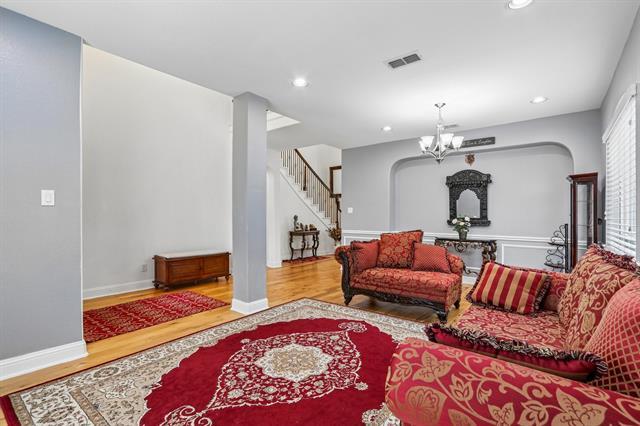 Photo - 5625 Kerry Dr