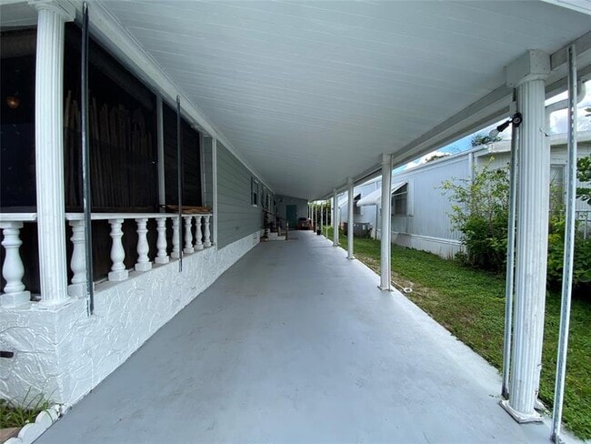 Photo - 5514 Lagoon Dr