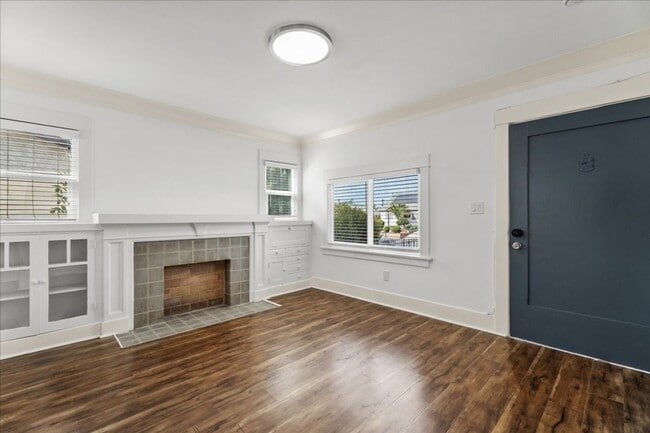 Photo - Charming 3-Bedroom Craftsman with Modern U...