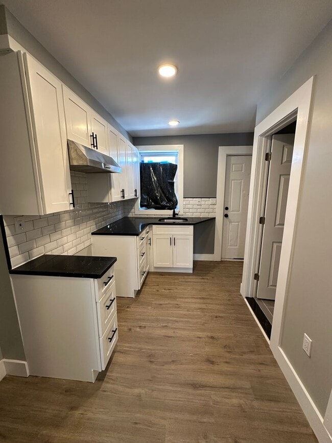 Photo - Beautiful renovated 2 bed, 1 bath