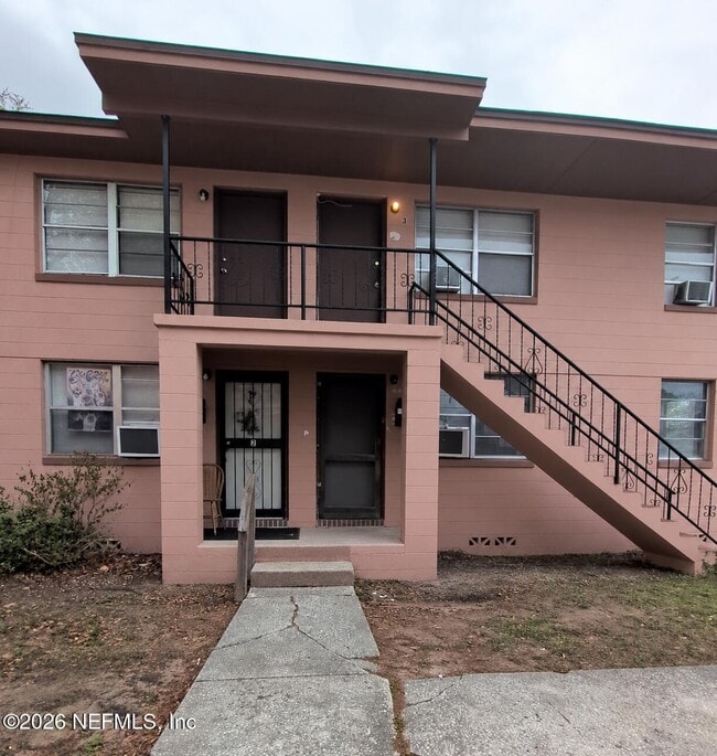 1145 W 25th St Unit 3