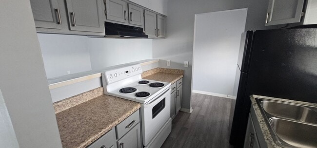 Photo - 2 BEDROOM / 2 BATH APARTMENT (GOLDEN KEY APARTMENTS) NEAR THE FLORIDA MALL Unit m56724