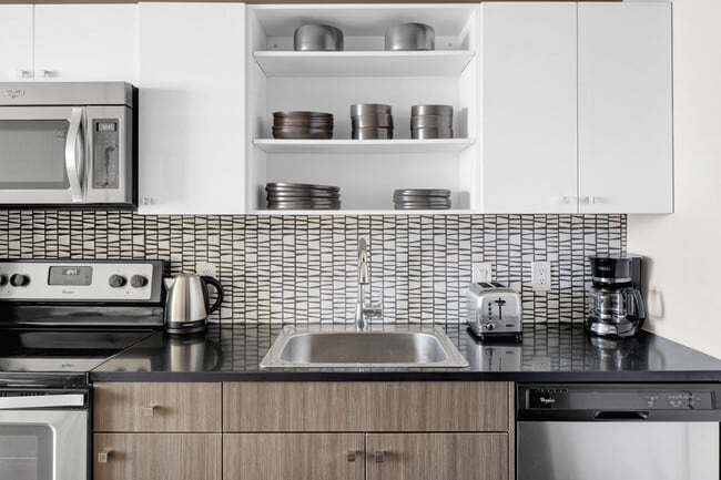 Photo - 45 Stuart St Unit FL16-ID1243