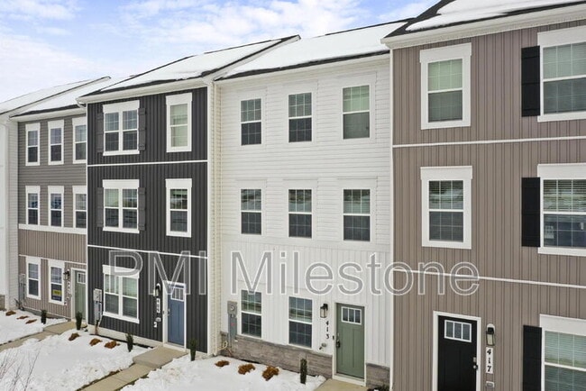Photo - 413 Eclipse St