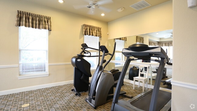 Fitness Center - Park Trails Apartments