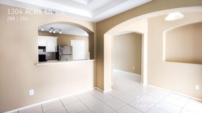 Photo - 1304 Acme Ln Unit 3,