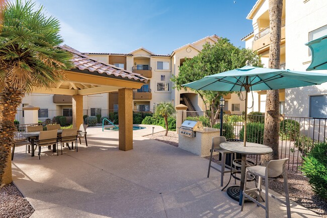 Sonterra Apartments at Paradise Valley