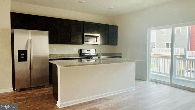 Photo - 1927 Fauna Dr