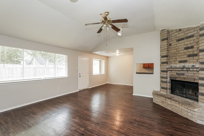 Photo - 13526 Hampton Falls Dr