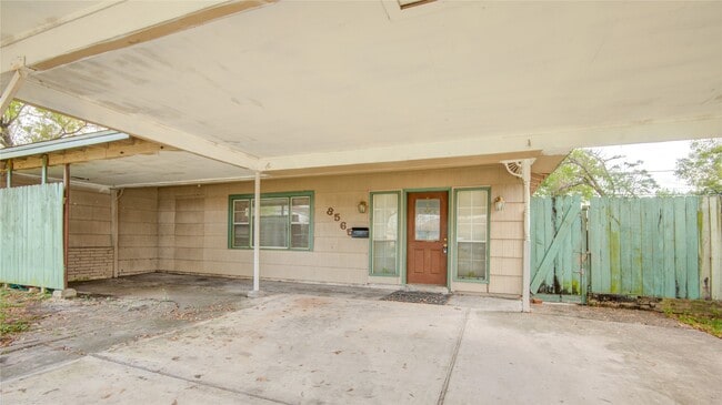 Photo - 8565 Ridgepoint Dr