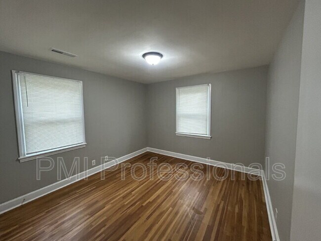 Photo - 2905 Ironwood Dr