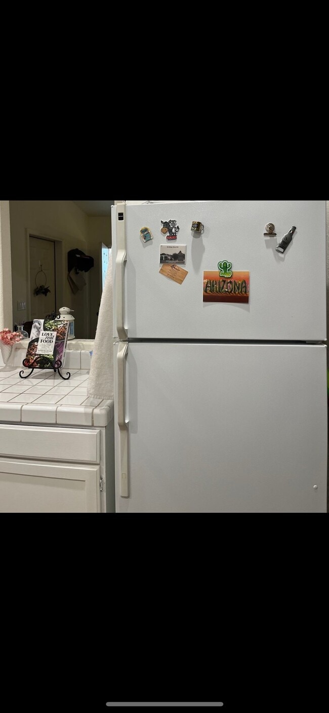 Photo - 4389 Bernard Pl