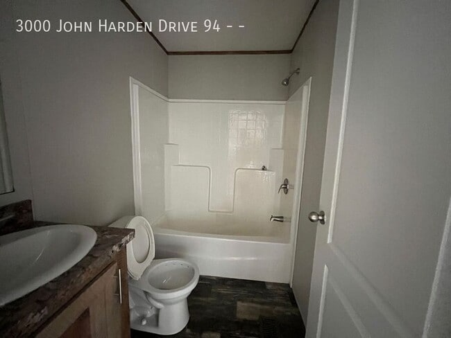 Building Photo - 3000 John Harden Dr