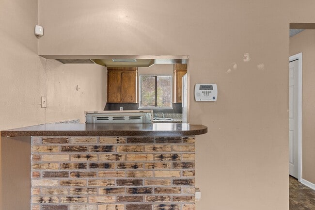 Photo - 1503 Indian Trail Unidad A