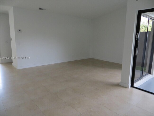 Photo - 15207 SW 46th Ln