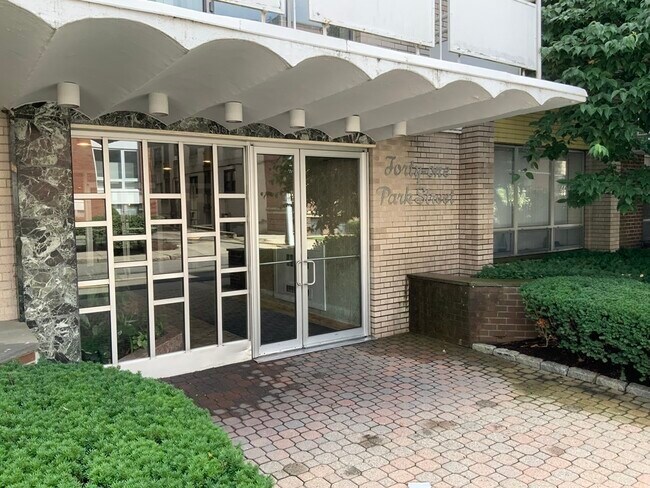 Photo - 41 Park St Unit 101