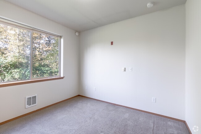 3BR, 2BA - 1350SF - Third Bedroom