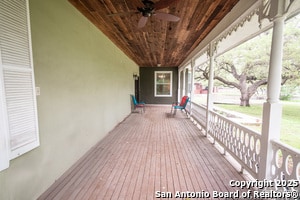 Photo - 9319 Oak Ledge Dr