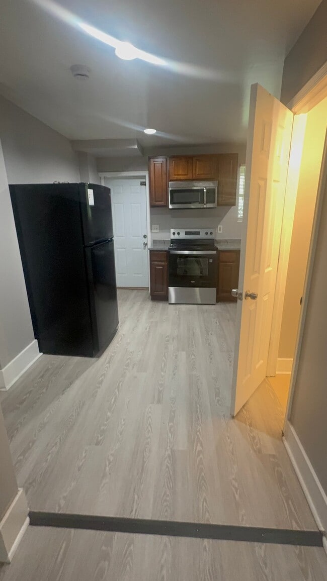 Photo - 1532 Abbotston St
