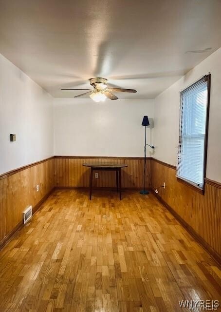 Photo - 199 Fairgreen Dr