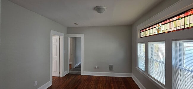 Photo - 111 Smith St Apartment Unit 2